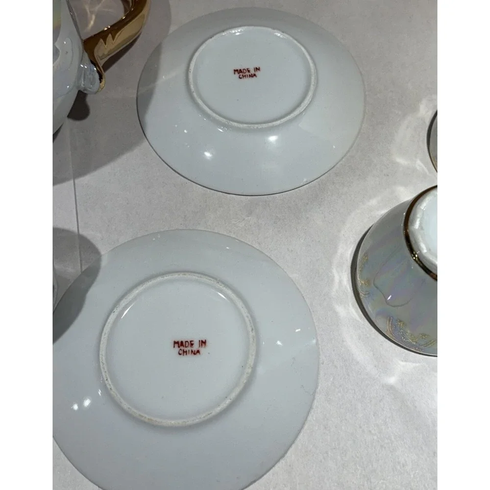 Romeo And Juliet Tea Pot 4 Tea Cups 4 Saucers Gold Trim Handles Iridescent White